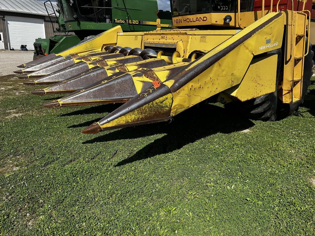 Image of New Holland 974 Image 0