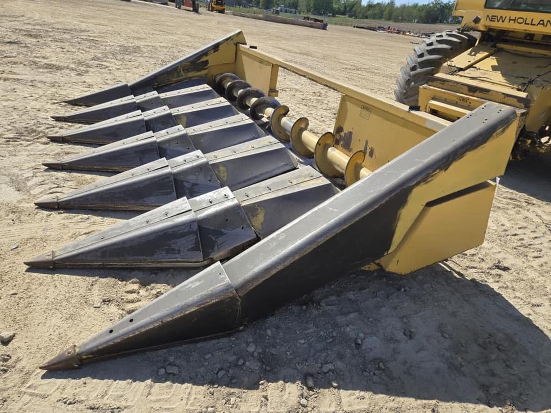Image of New Holland 974 Primary image