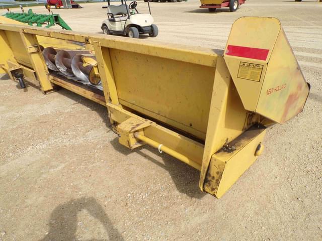 Image of New Holland 974 equipment image 4