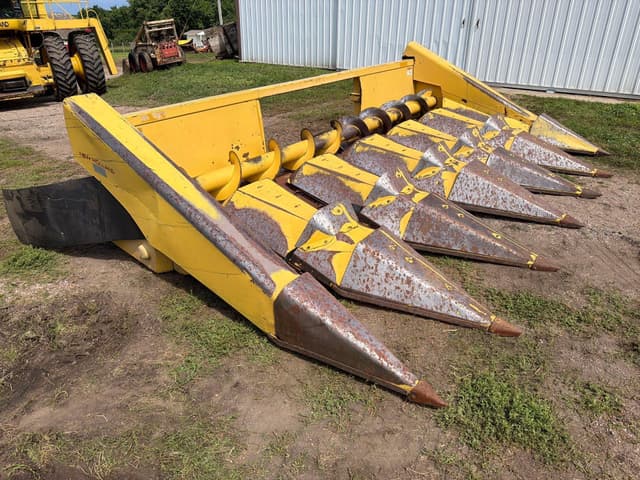 Image of New Holland 974 equipment image 1