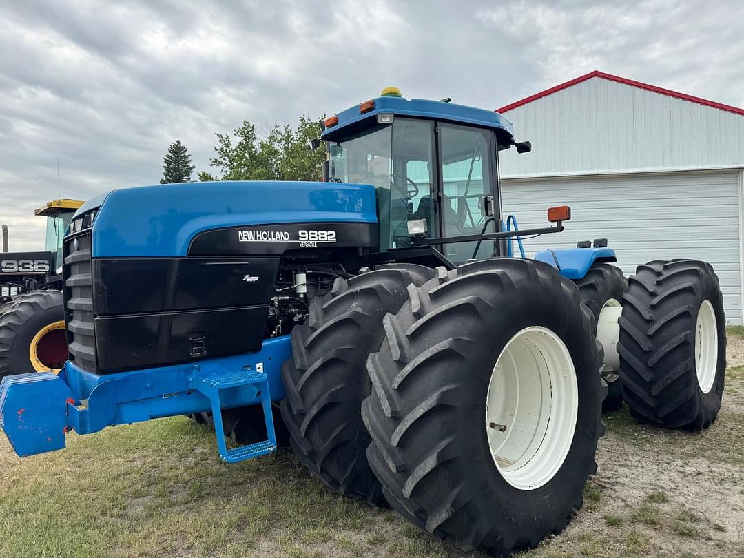 Image of New Holland 9882 Primary image