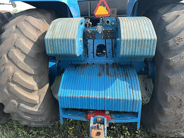 Image of New Holland 9882 equipment image 3