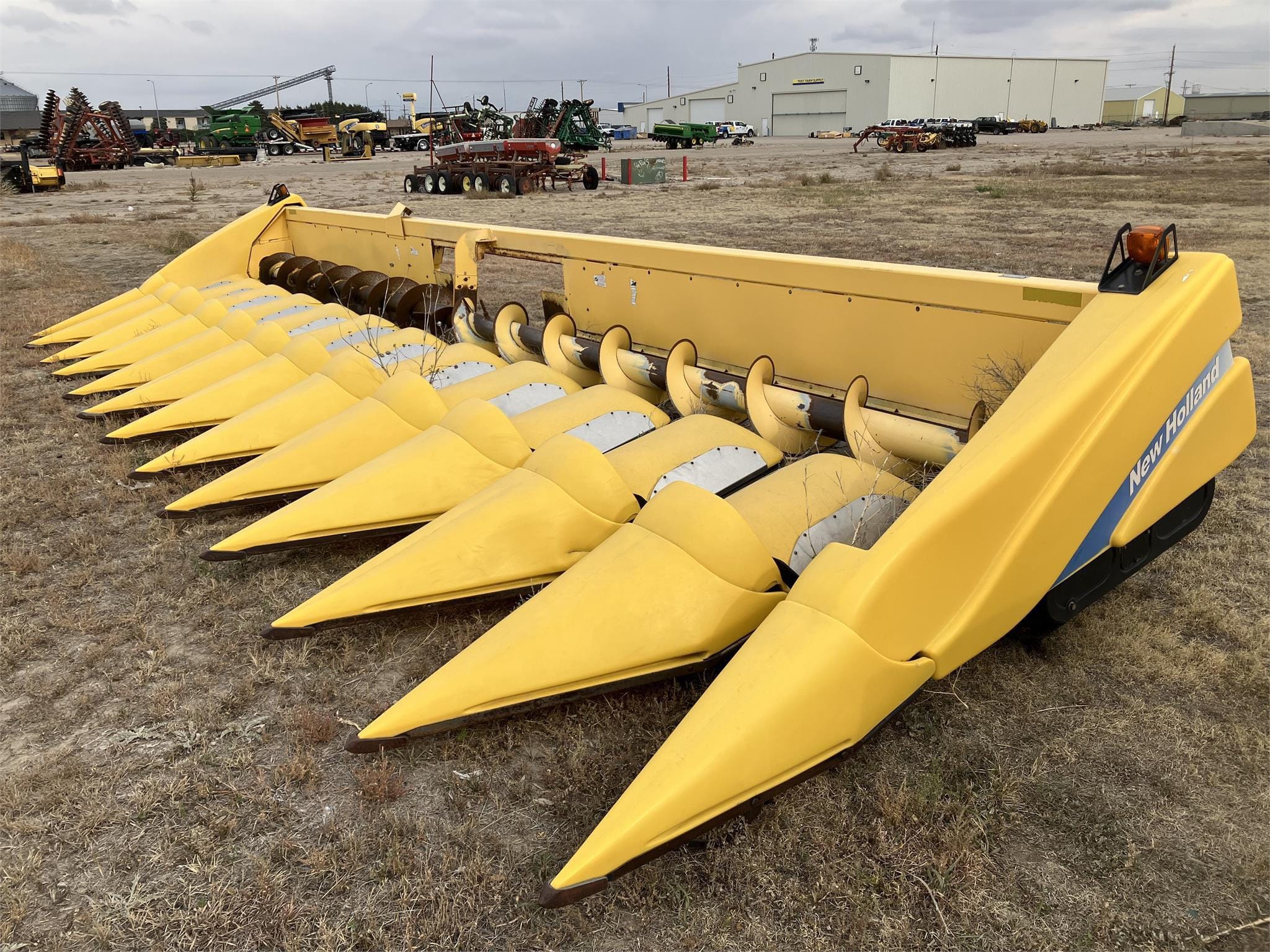 New Holland 98C Equipment Image0