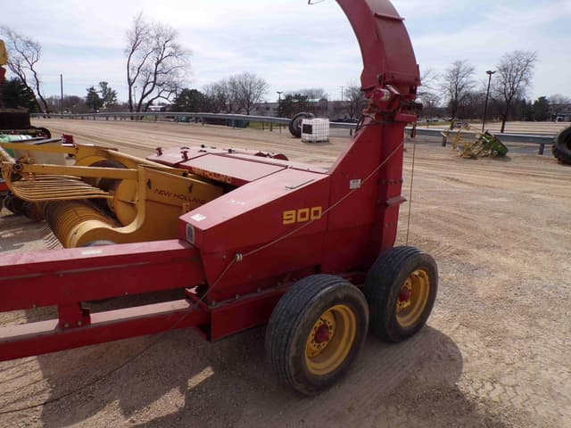 Image of New Holland 900 equipment image 3
