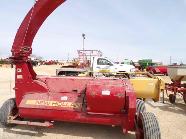 Image of New Holland 900 equipment image 4