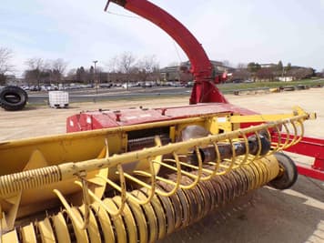 Main image New Holland 900