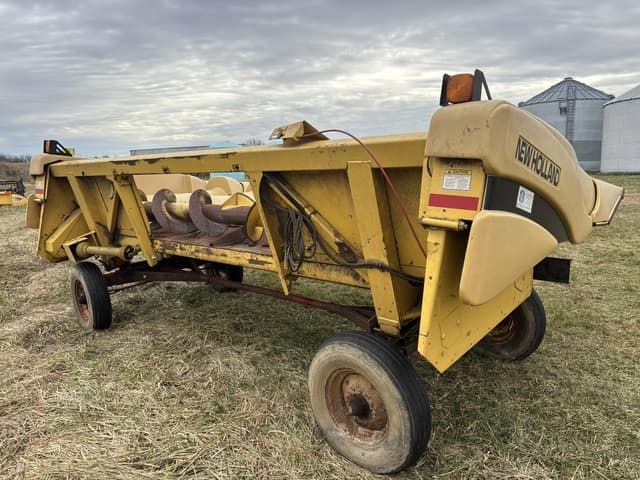 Image of New Holland 996 equipment image 3