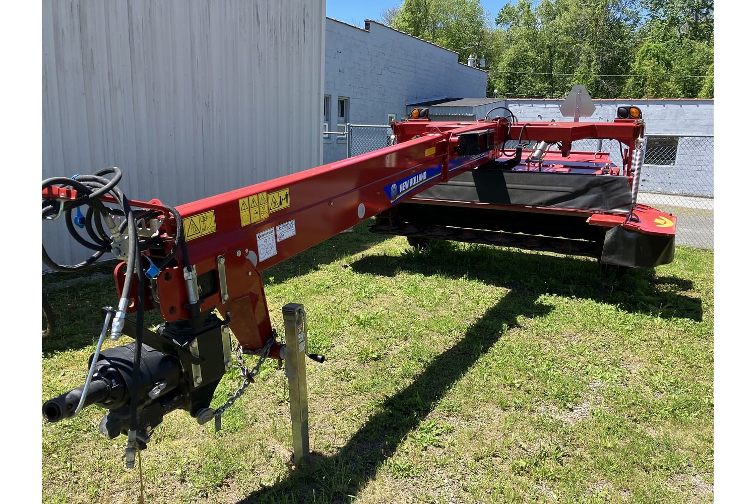 New Holland Discbine 310 Equipment Image0