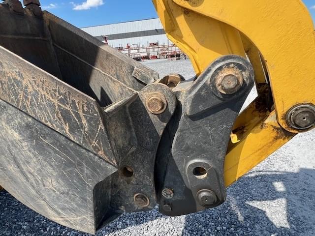 Image of New Holland B110B equipment image 4