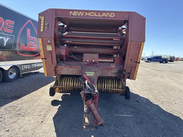 Image of New Holland 855 equipment image 4