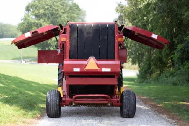 Image of New Holland BR7060 Silage Special equipment image 3