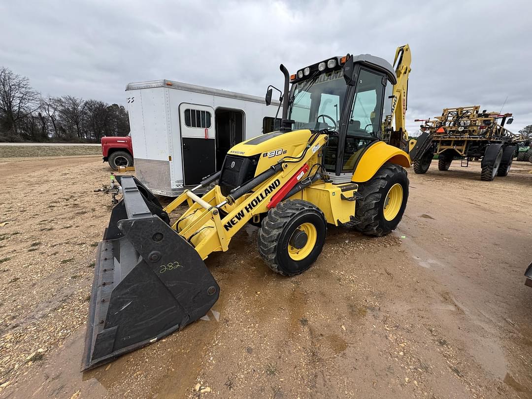 Image of New Holland B90B Image 0