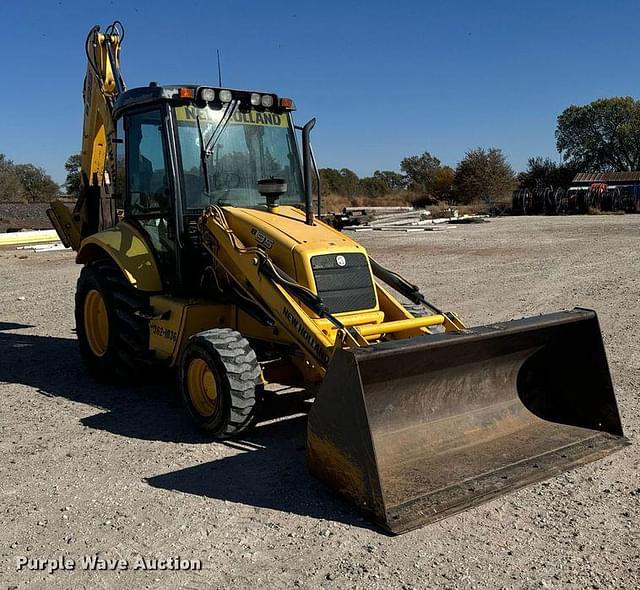 Image of New Holland B95 equipment image 2