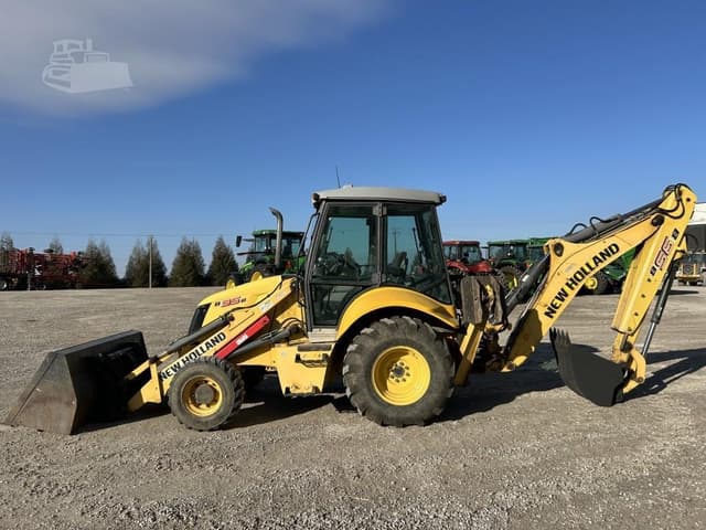 Image of New Holland B95B equipment image 2