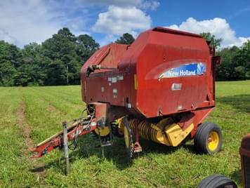 Main image New Holland BR7060