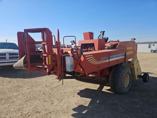Image of New Holland BB900 equipment image 3