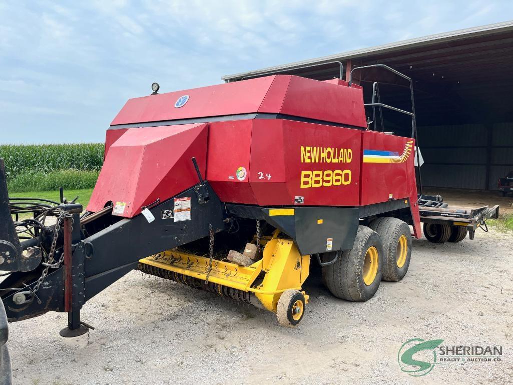 Image of New Holland BB960 Primary image
