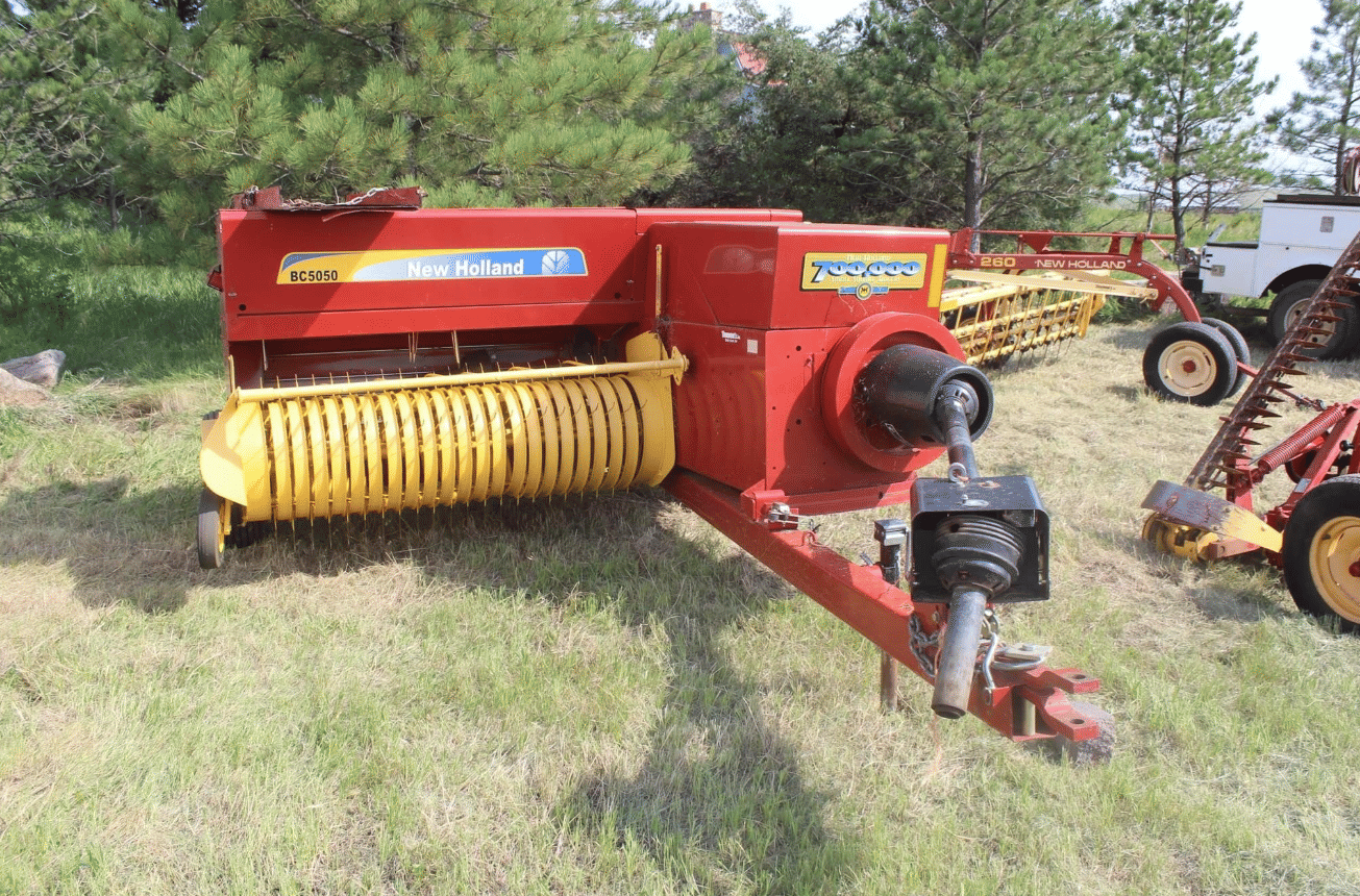 New Holland BC5050 Equipment Image0