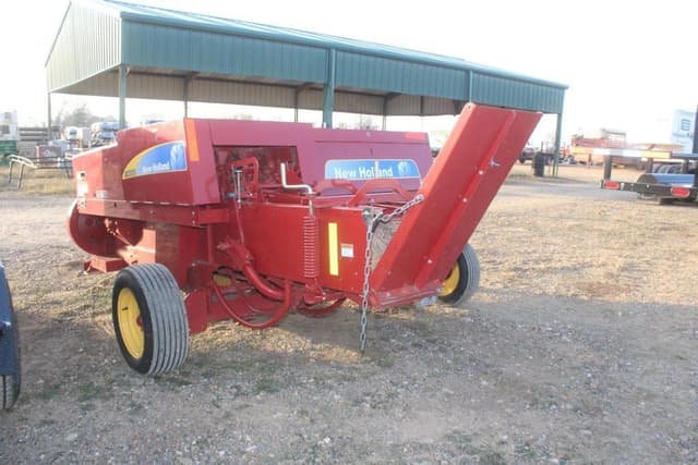 Image of New Holland BC5050 equipment image 2