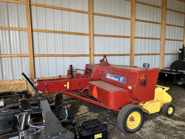 Image of New Holland BC5070 equipment image 1