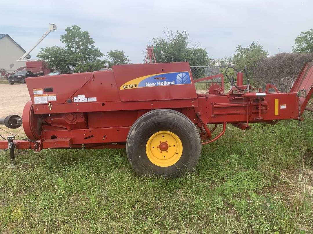Image of New Holland BC5070 Image 0