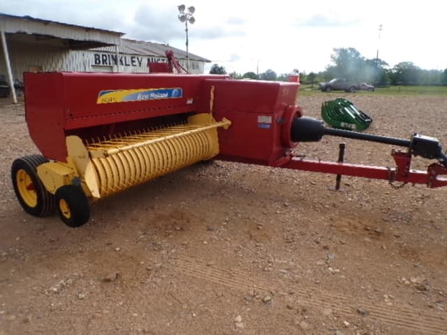 Image of New Holland BC5070 equipment image 2