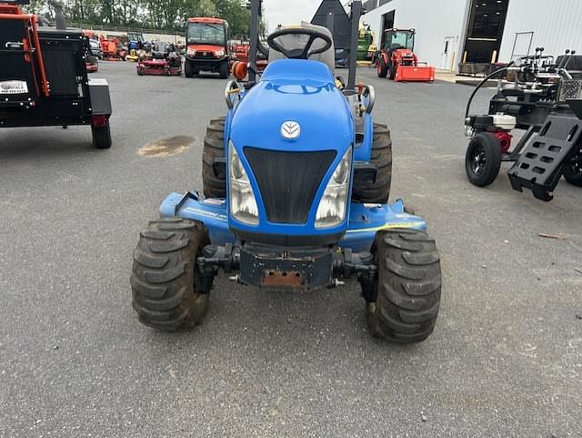Image of New Holland Boomer 1030 Primary image