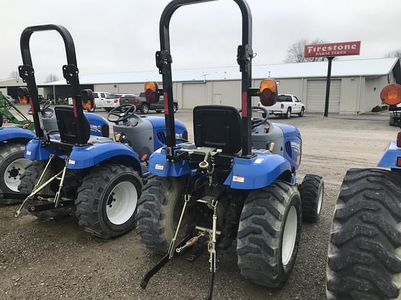 Image of New Holland Boomer 24 equipment image 3