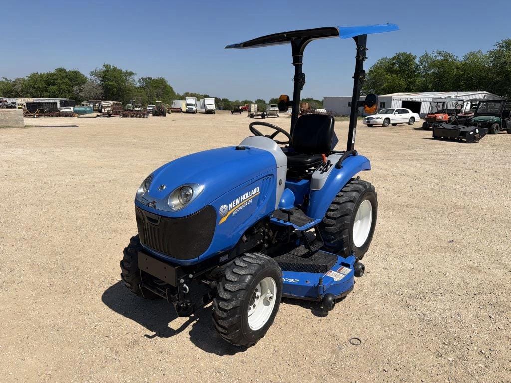 New Holland Boomer 24 Equipment Image0