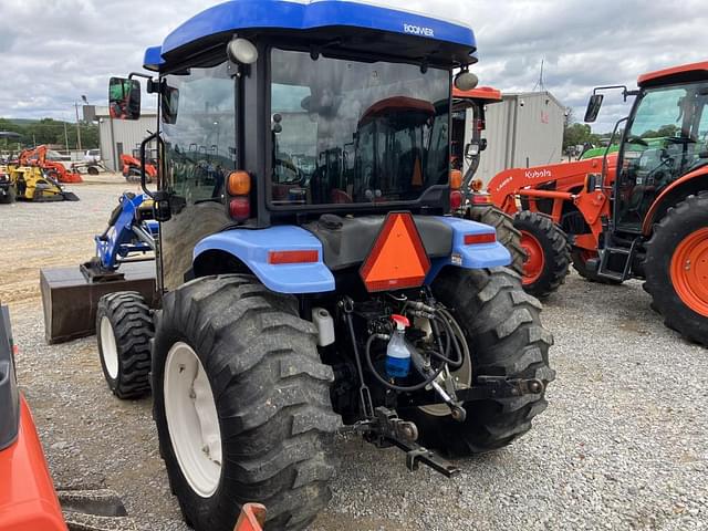Image of New Holland Boomer 3050 equipment image 3
