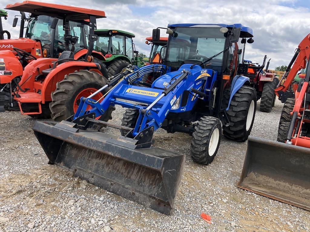 Image of New Holland Boomer 3050 Primary image