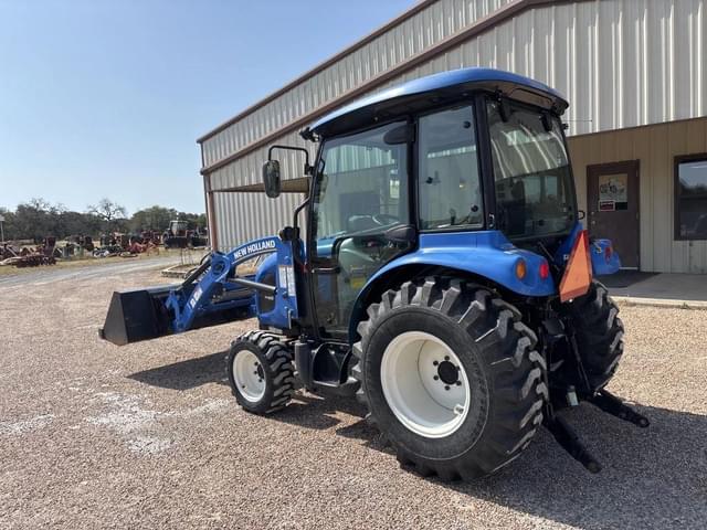 Image of New Holland Boomer 37 equipment image 2