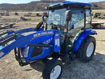 Main image New Holland Boomer 37