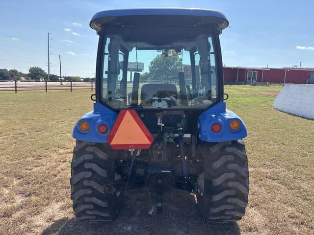 Image of New Holland Boomer 37 equipment image 3