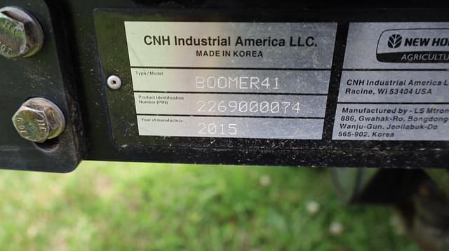 Image of New Holland Boomer 41 equipment image 2