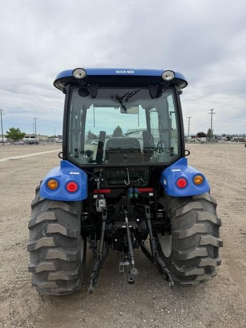 Image of New Holland Boomer 45 equipment image 3