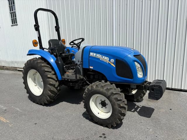 Image of New Holland Boomer 45 equipment image 1
