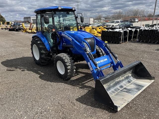 Image of New Holland Boomer 45 equipment image 3