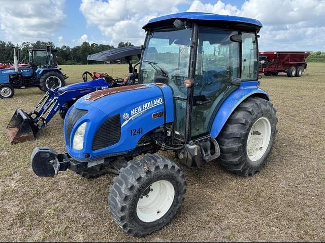 Image of New Holland Boomer 47 equipment image 1