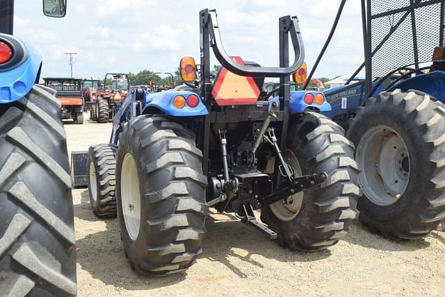 Image of New Holland Boomer 47 equipment image 1