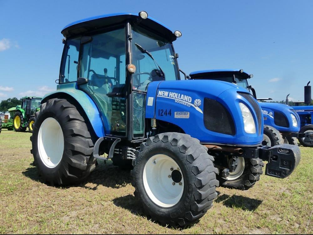 Image of New Holland Boomer 47 Primary image