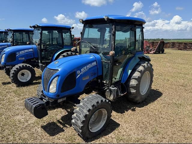 Image of New Holland Boomer 47 equipment image 1