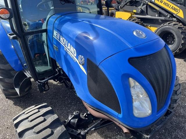 Image of New Holland Boomer 47 equipment image 4