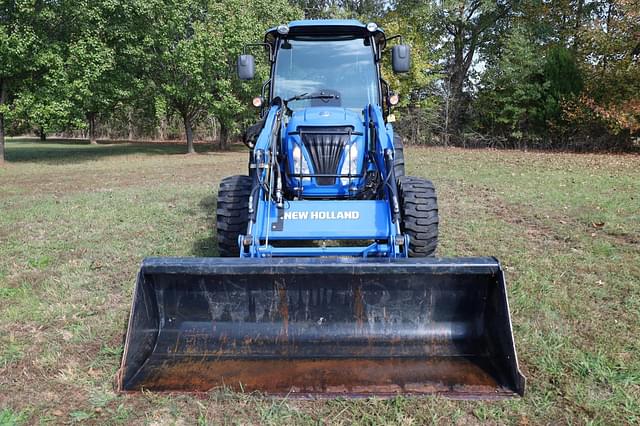 Image of New Holland Boomer 55 equipment image 1