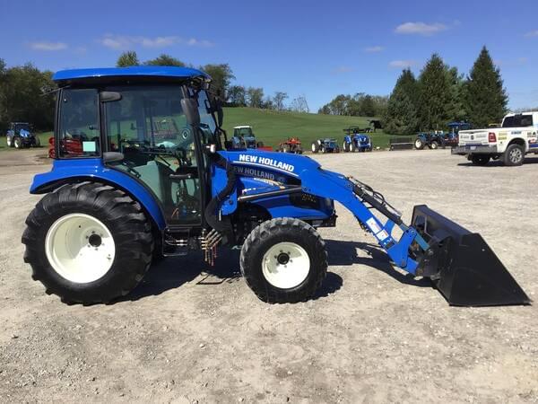 Image of New Holland Boomer 55 equipment image 2