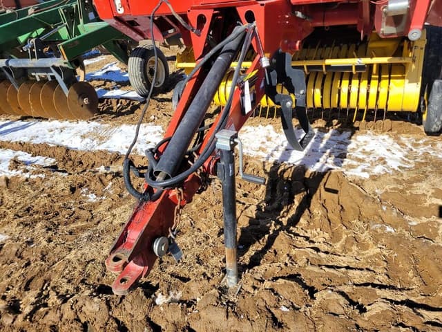 Image of New Holland BR7060 equipment image 3