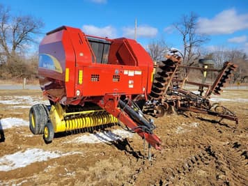 Main image New Holland BR7060