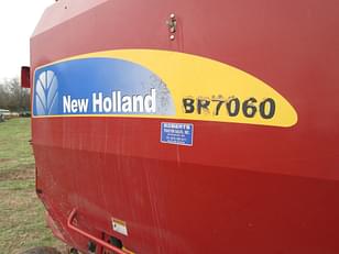 Main image New Holland BR7060 27