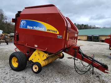 Main image New Holland BR7060