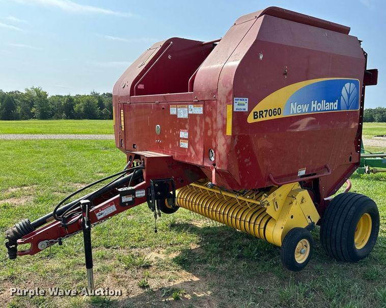 Main image New Holland BR7060
